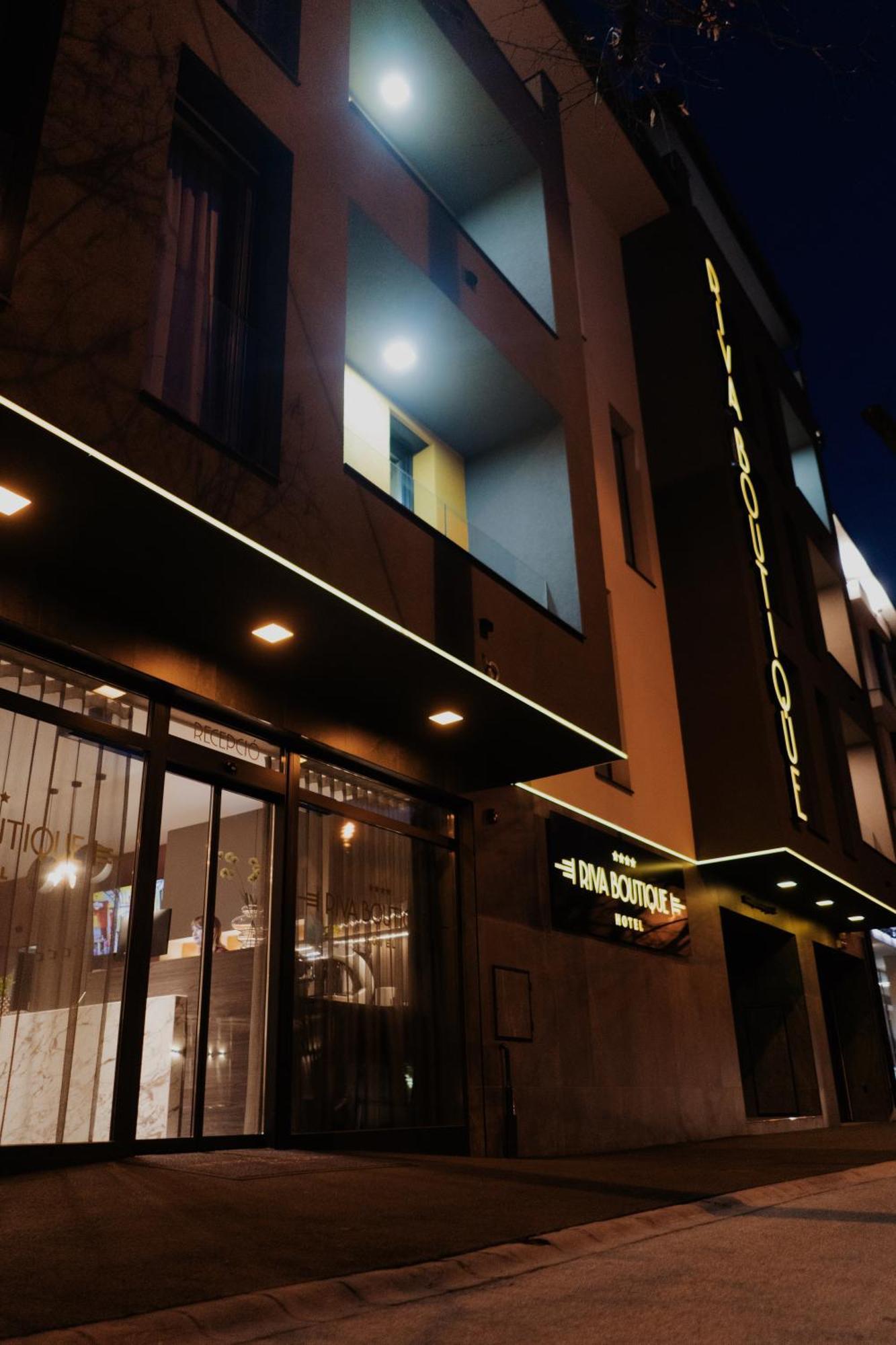 Riva Boutique Hotel แซแก็ด ภายนอก รูปภาพ