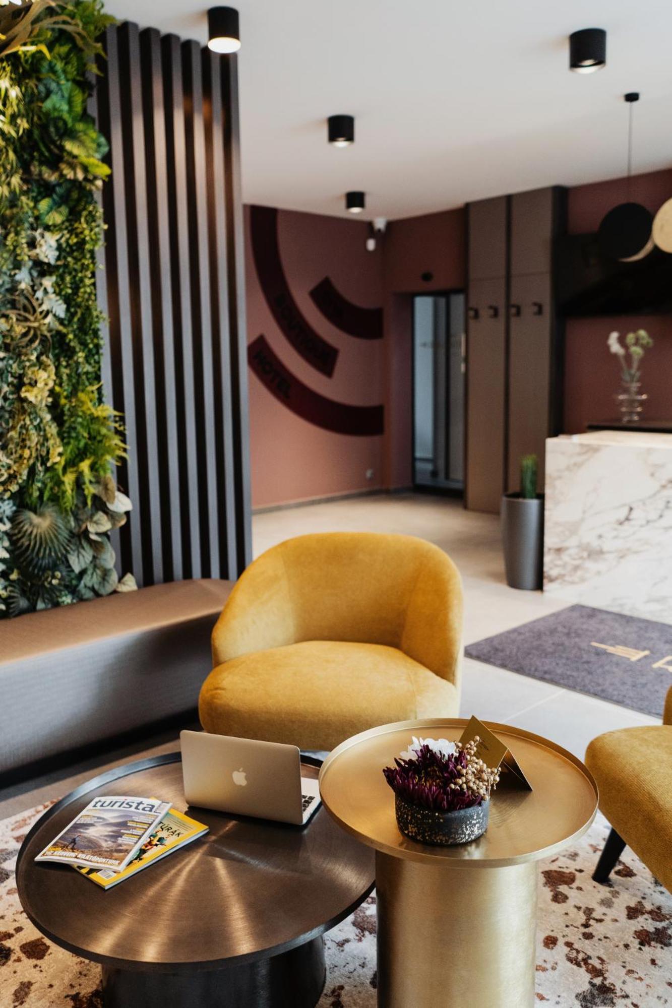 Riva Boutique Hotel แซแก็ด ภายนอก รูปภาพ