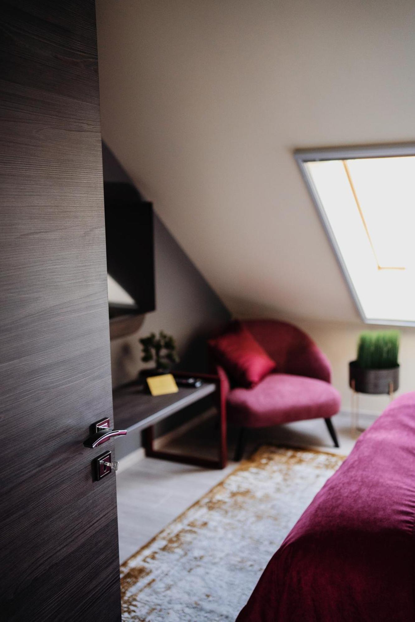 Riva Boutique Hotel แซแก็ด ภายนอก รูปภาพ