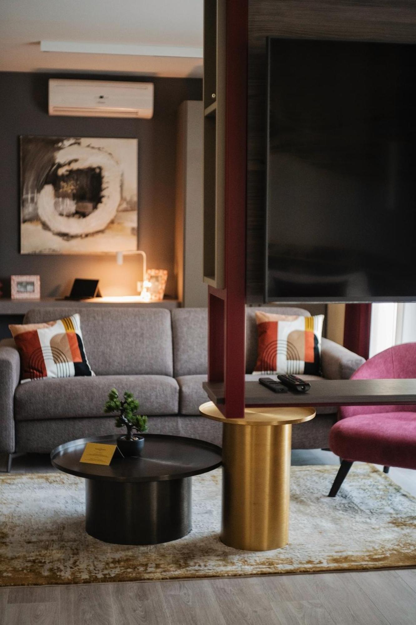 Riva Boutique Hotel แซแก็ด ภายนอก รูปภาพ