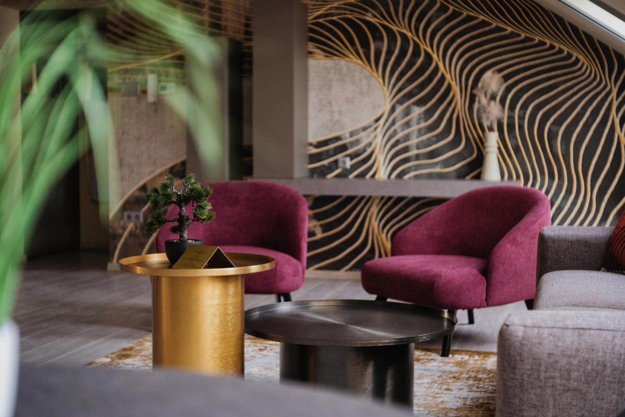 Riva Boutique Hotel แซแก็ด ภายนอก รูปภาพ