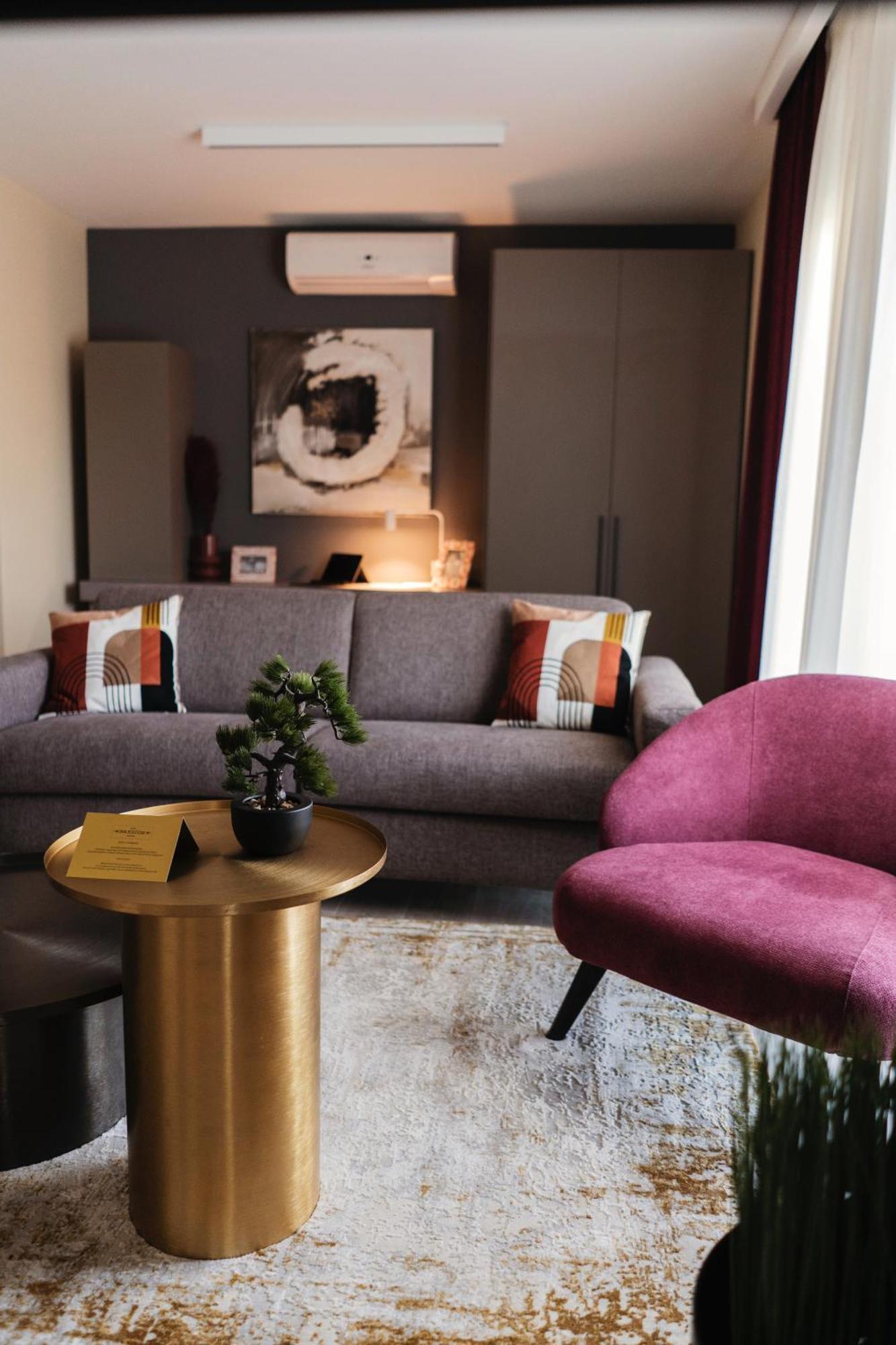 Riva Boutique Hotel แซแก็ด ภายนอก รูปภาพ